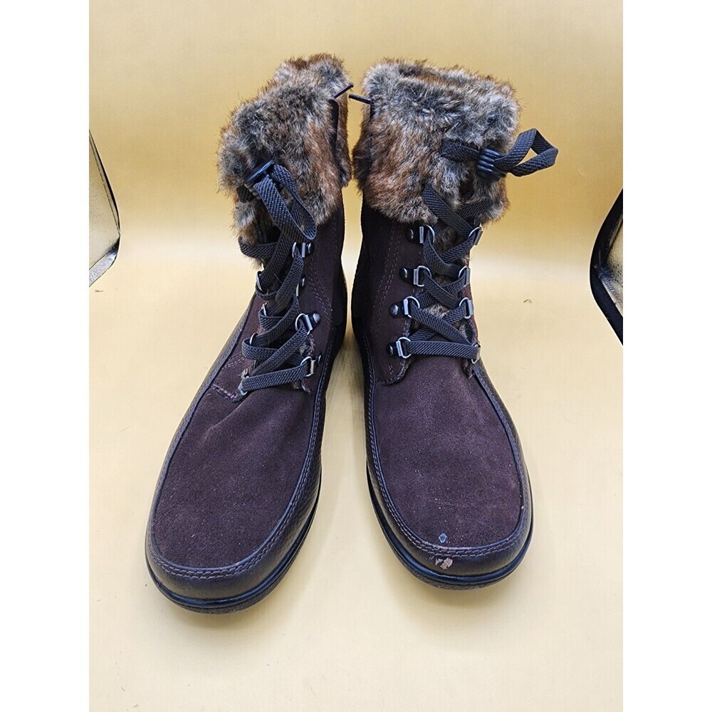 Clarks Boots Womens 10 M Brown Suede Leather Faux Fur Trim Inside Zipper Winter - Picture 4 of 9